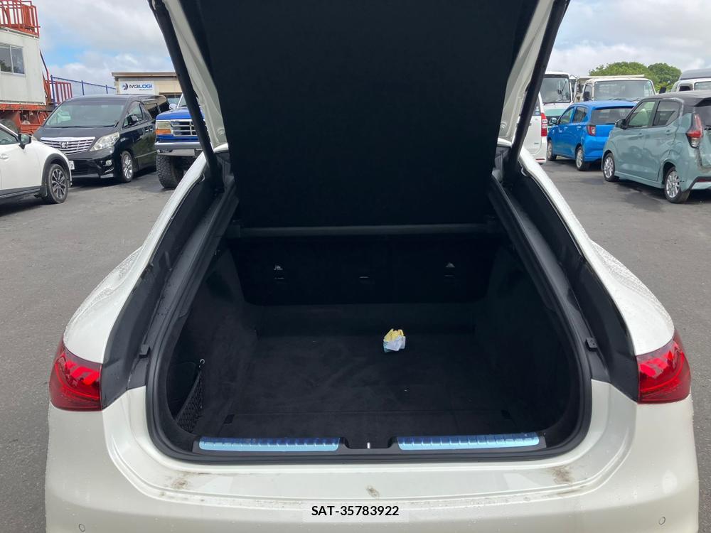 Mercedes Benz EQS 2023 1133001-28