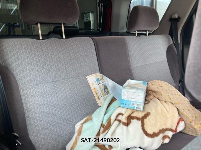 Ford Japan ESCAPE 2004-02 7616409-18