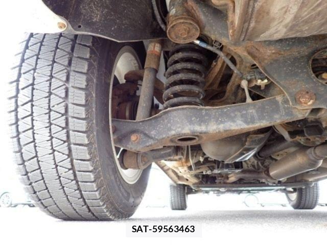 Suzuki ESCUDO 2013-02 4370646-20