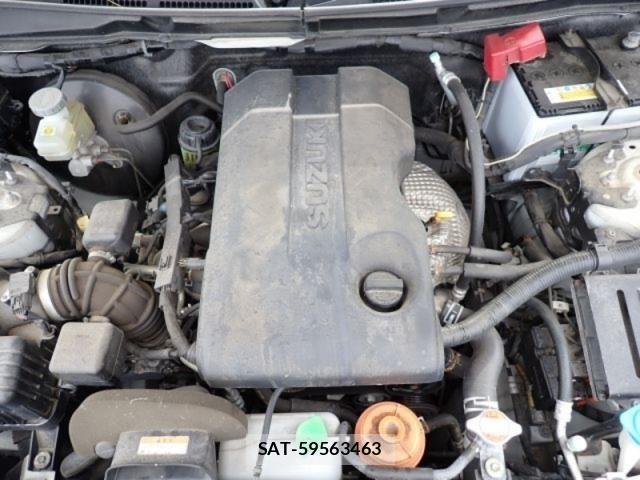 Suzuki ESCUDO 2013-02 4370646-26