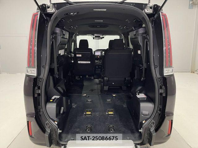 Toyota ESQUIRE 2019-09 440342-15