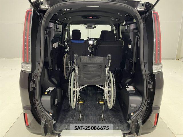 Toyota ESQUIRE 2019-09 440342-7