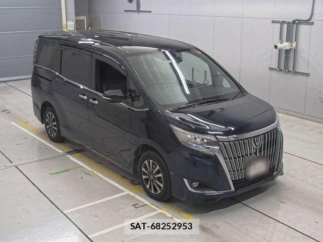 Toyota ESQUIRE 2018-03 1076993-4