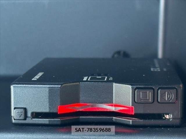 Toyota ESQUIRE 2020-01 1176425-6