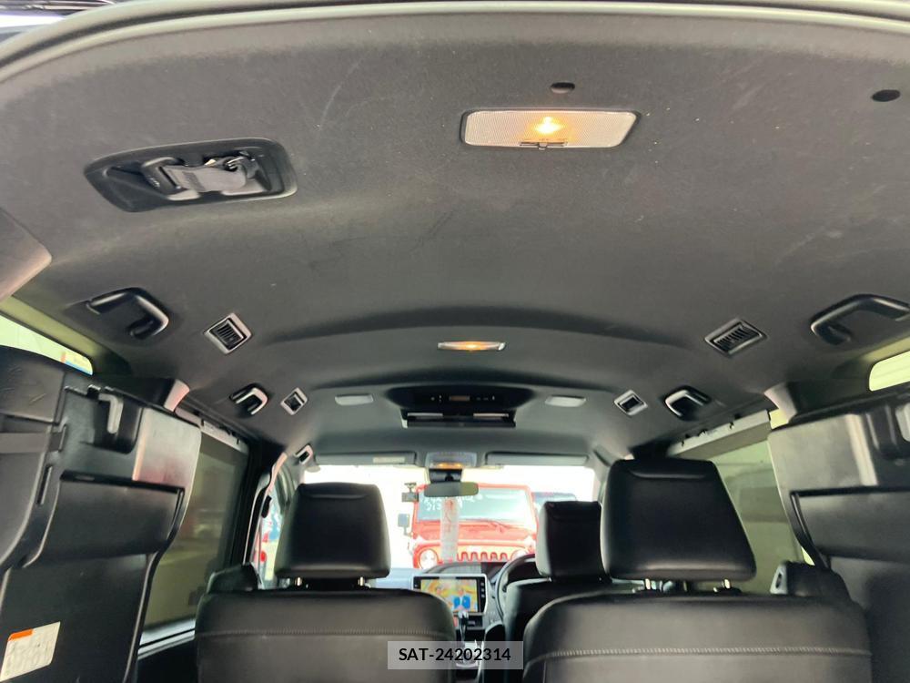 Toyota ESQUIRE 2018-04 1310150-26
