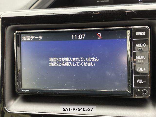 Toyota ESQUIRE 2020-10 1412223-11
