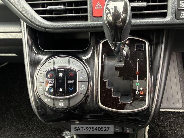 Toyota ESQUIRE 2020-10 1412223-16
