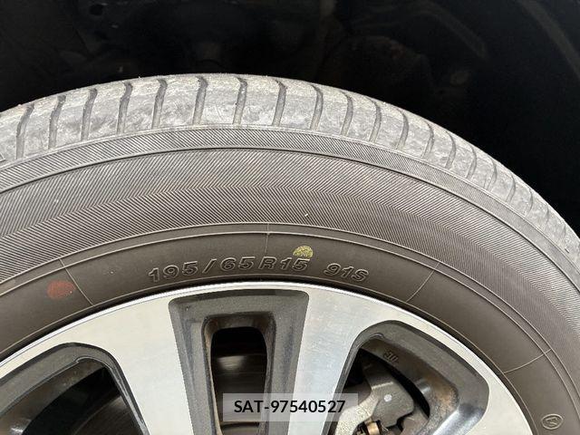 Toyota ESQUIRE 2020-10 1412223-25
