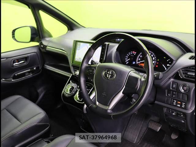 Toyota ESQUIRE 2020-11 1495731-17