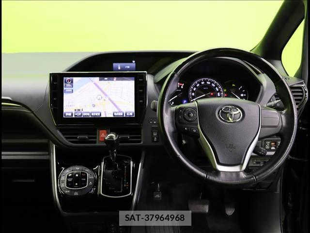 Toyota ESQUIRE 2020-11 1495731-18