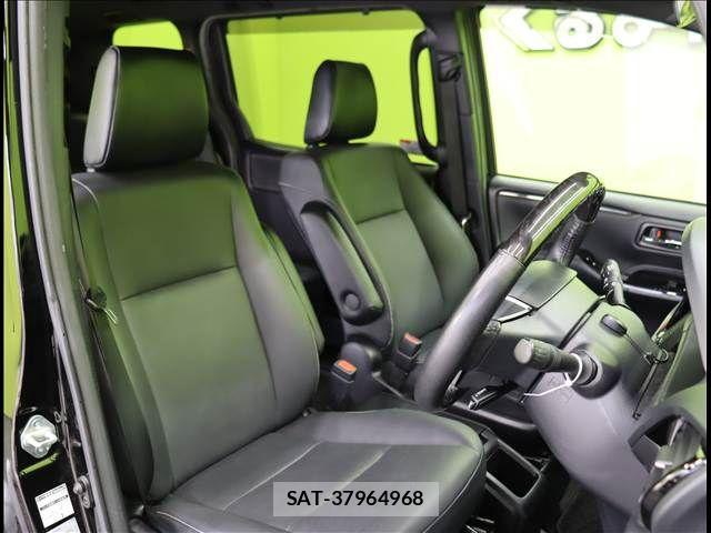 Toyota ESQUIRE 2020-11 1495731-19