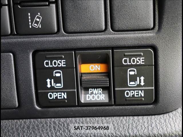 Toyota ESQUIRE 2020-11 1495731-7