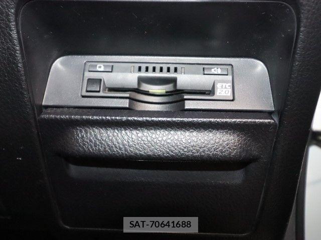 Toyota ESQUIRE 2017-12 2828753-18