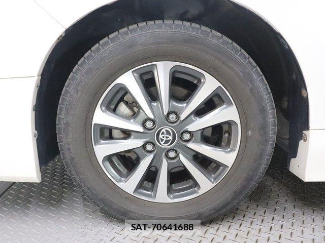 Toyota ESQUIRE 2017-12 2828753-26