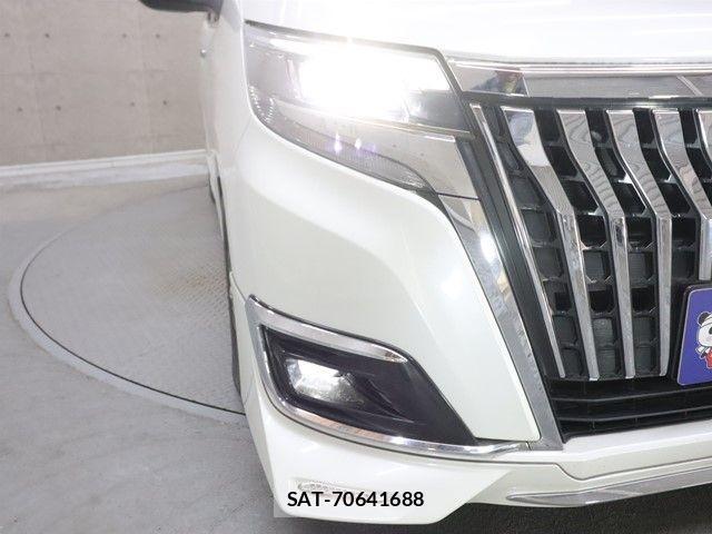 Toyota ESQUIRE 2017-12 2828753-27