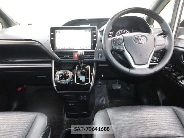 Toyota ESQUIRE 2017-12 2828753-2