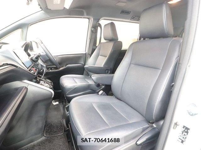 Toyota ESQUIRE 2017-12 2828753-6