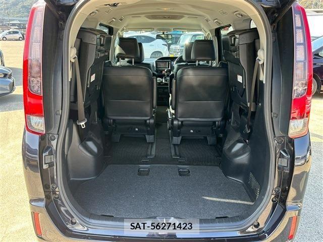 Toyota ESQUIRE 2016-03 3668451-7