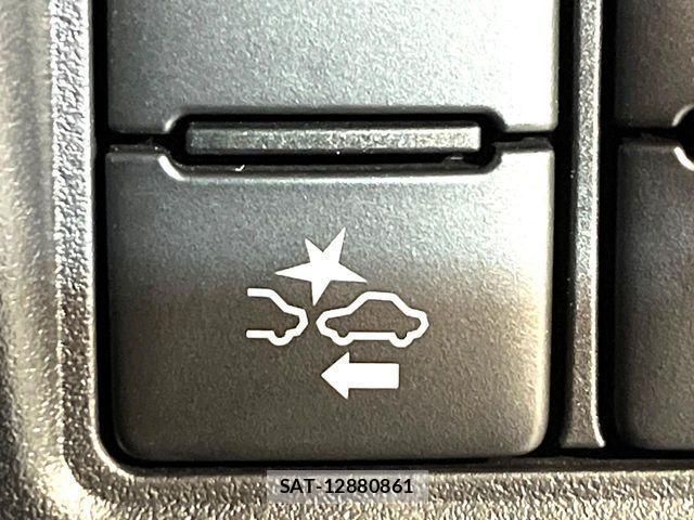 Toyota ESQUIRE 2020-04 3668422-11