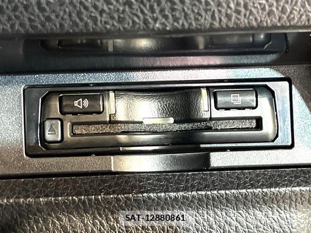 Toyota ESQUIRE 2020-04 3668422-14
