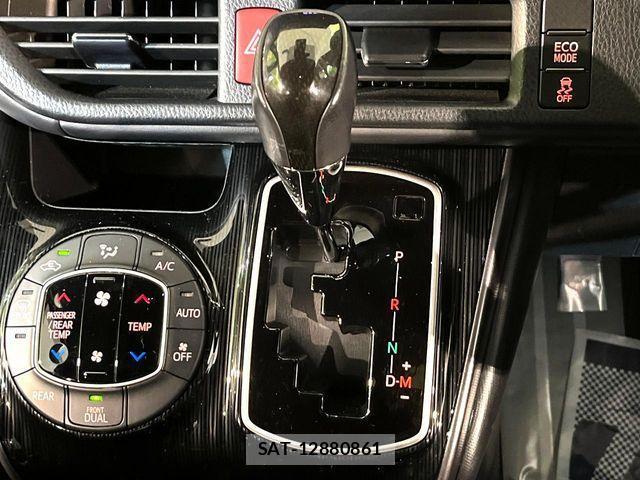 Toyota ESQUIRE 2020-04 3668422-19