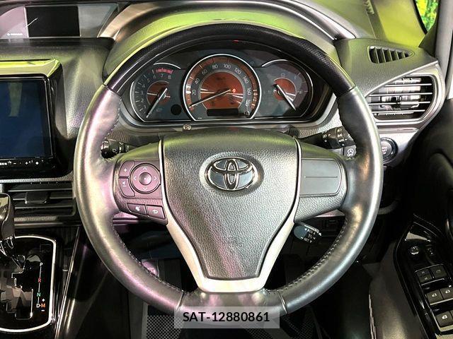 Toyota ESQUIRE 2020-04 3668422-3