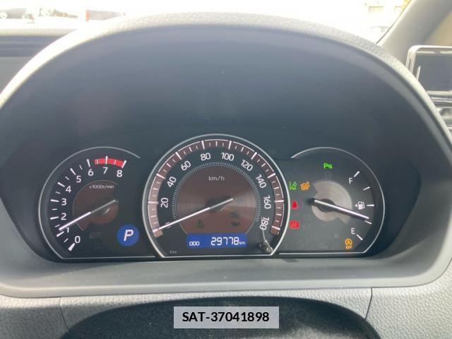 Toyota ESQUIRE 2021-12 3768191-19