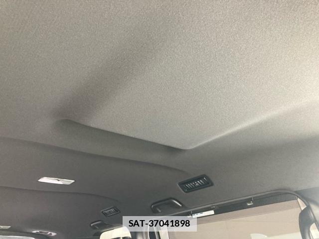 Toyota ESQUIRE 2021-12 3768191-24