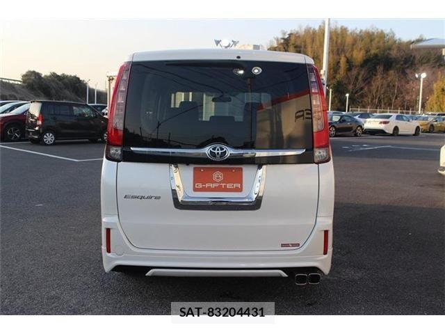 Toyota ESQUIRE 2015-09 4041701-11