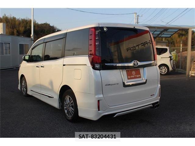 Toyota ESQUIRE 2015-09 4041701-12