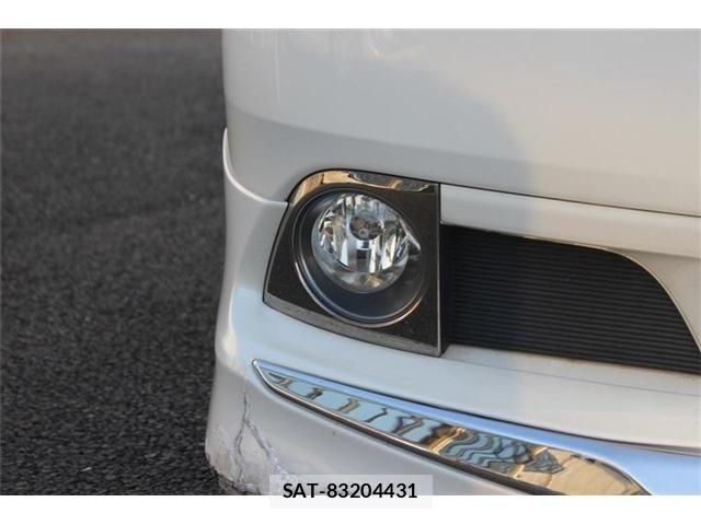 Toyota ESQUIRE 2015-09 4041701-16
