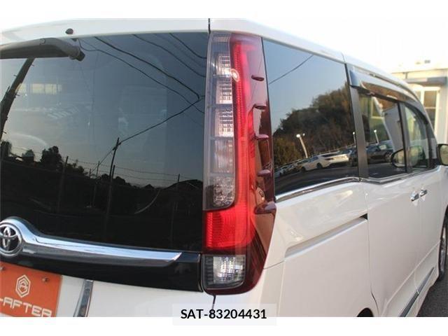 Toyota ESQUIRE 2015-09 4041701-19