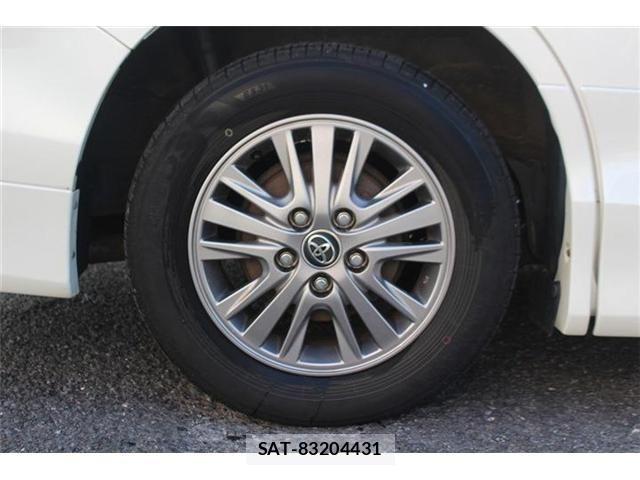 Toyota ESQUIRE 2015-09 4041701-26