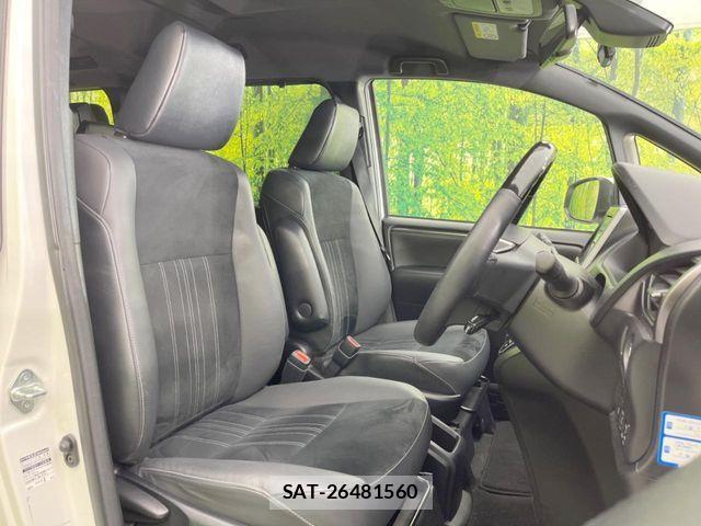 Toyota ESQUIRE 2020-02 4591587-6