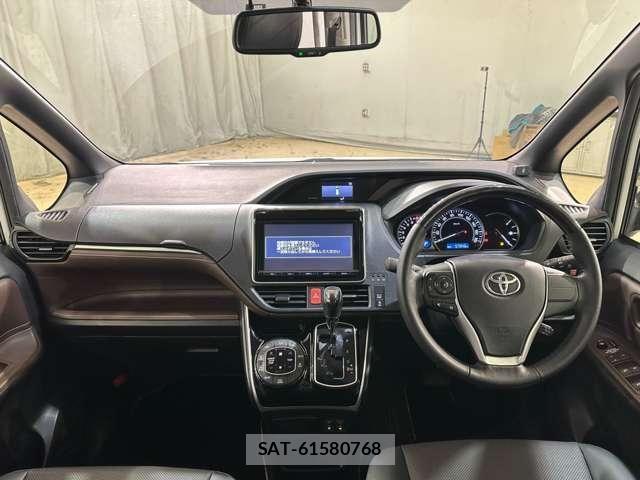 Toyota ESQUIRE 2014-11 4638819-21