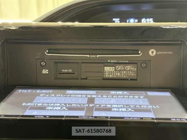 Toyota ESQUIRE 2014-11 4638819-25