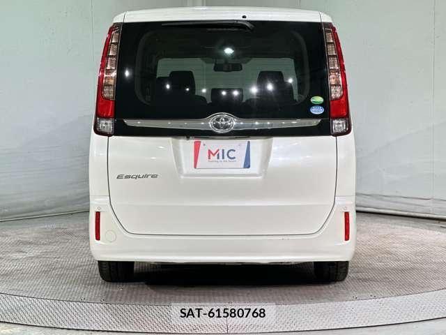 Toyota ESQUIRE 2014-11 4638819-8