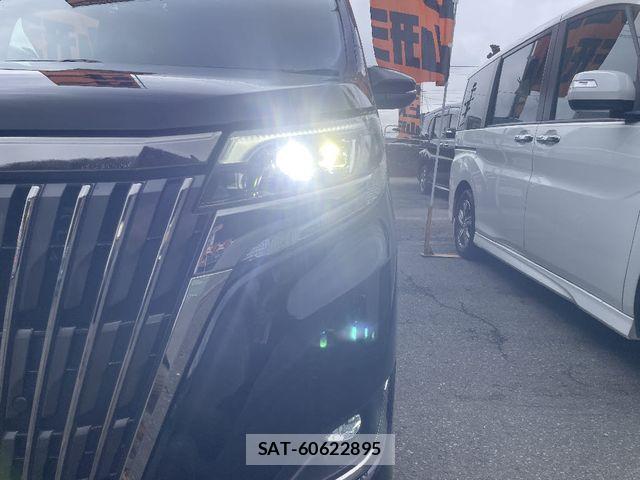 Toyota ESQUIRE 2020-07 4940134-28