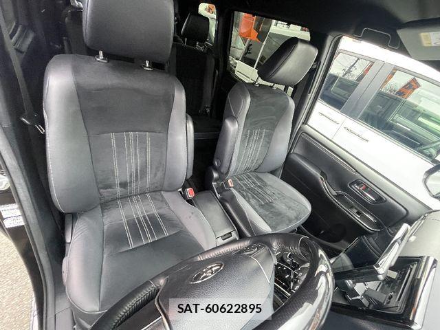 Toyota ESQUIRE 2020-07 4940134-7