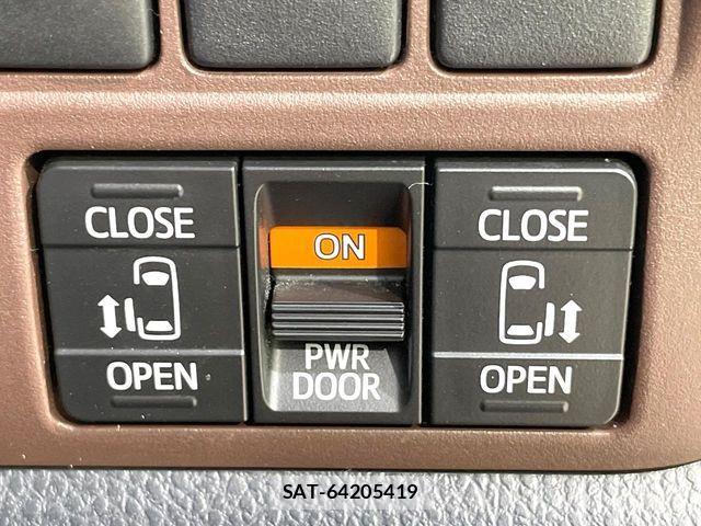 Toyota ESQUIRE 2015-04 5867287-5