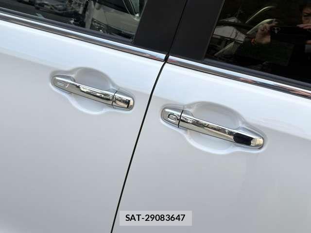 Toyota ESQUIRE 2020-11 5867267-9