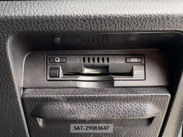 Toyota ESQUIRE 2020-11 5867267-5