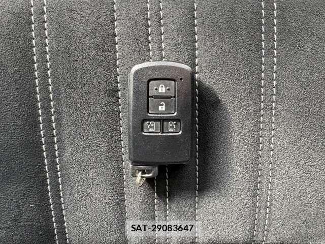 Toyota ESQUIRE 2020-11 5867267-7