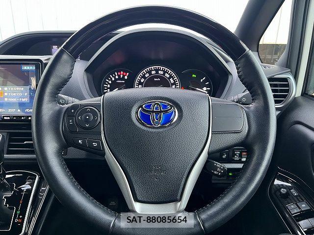 Toyota ESQUIRE 2021-03 6243856-13