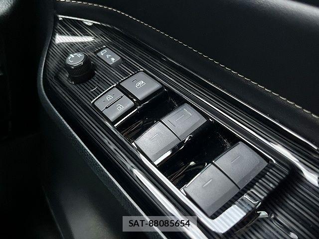 Toyota ESQUIRE 2021-03 6243856-17