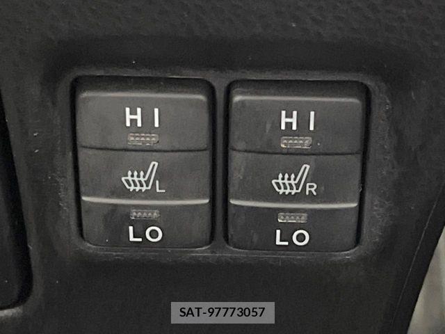 Toyota ESQUIRE 2016-01 6303959-6