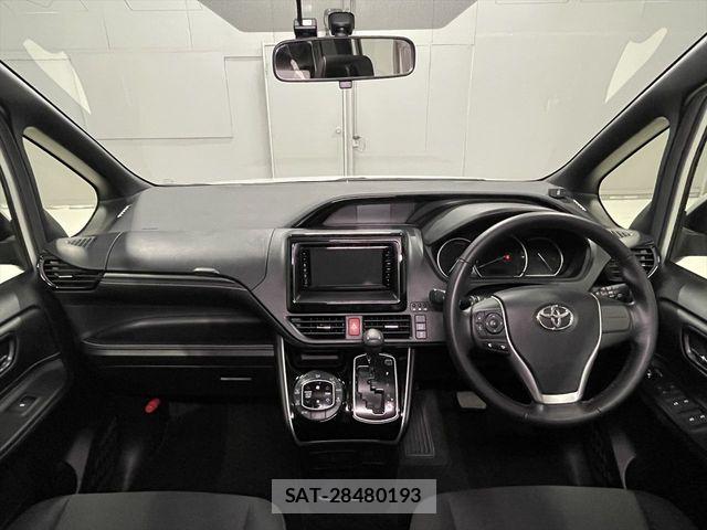 Toyota ESQUIRE 2015-03 6611735-17