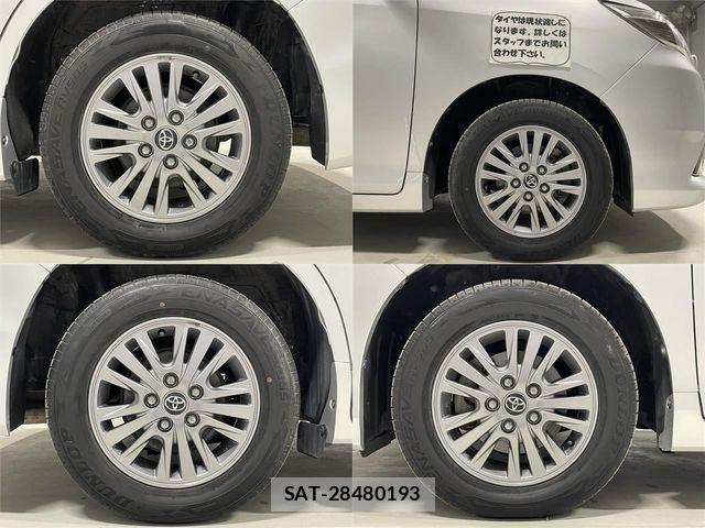 Toyota ESQUIRE 2015-03 6611735-25