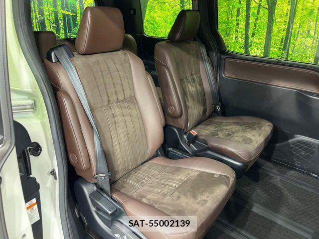 Toyota ESQUIRE 2018-02 6641526-8