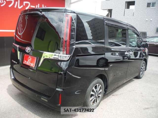 Toyota ESQUIRE 2020-12 6671227-10